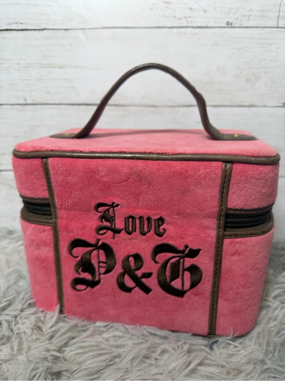 Rare Vintage Juicy Couture Pink Velour Train Case Vanity Bag Y2K McBling - Picture 3 of 12
